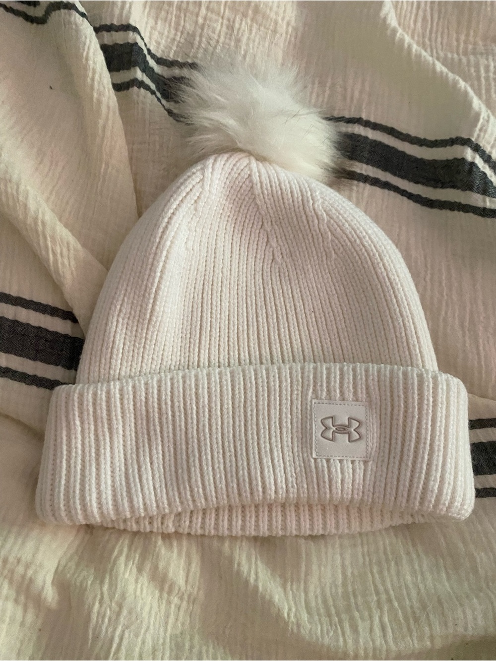 Under Armour Women's Halftime Ribbed Pom Beanie